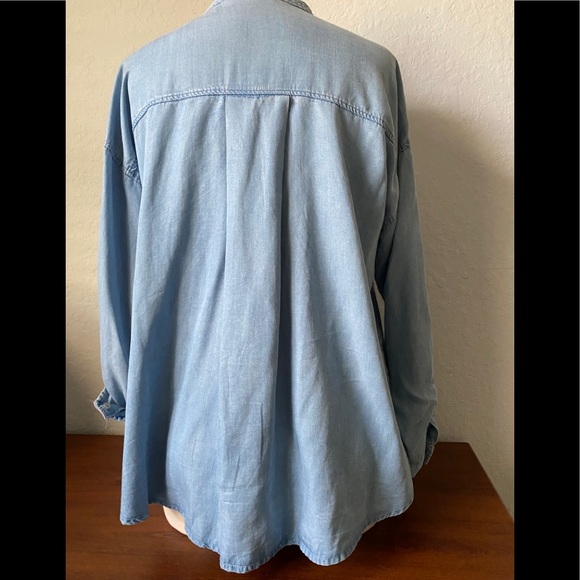 Zara Jean Oversized Shirt ButtonDown Patch Pocket - Picture 3 of 8